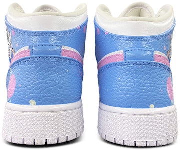 【定制球鞋】 Jordan Air Jordan 1 Mid 環保主題定制 宇航員 浪漫太空 運動 中幫 籃球鞋 女款 藍白粉 Shop 【定制球鞋】 Jordan Air Jordan 1 Mid 環保主題定制 宇航員 浪漫太空 運動 中幫 籃球鞋 女款 藍白粉