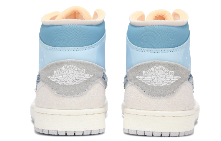 Shop 【客製化球鞋】Jordan Air Jordan 1 Mid 火心 破壞風牛仔鉤 子 墨綠色 滑防 中筒 古典籃球鞋 女款 藍灰色