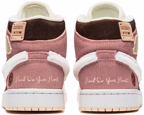 (W) 에어 조던 1 미드 '버건디 벨벳 별빛 코듀로이' (79 characters) DA8009-108(TeamB-酒红满天星S-BOX) Purchase (W) 에어 조던 1 미드 '버건디 벨벳 별빛 코듀로이' (79 characters) DA8009-108(TeamB-酒红满天星S-BOX)