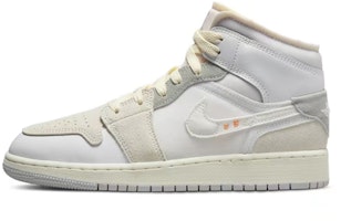 【定制球鞋】Jordan Air Jordan 1 Mid NO.205定制 聖誕節 格子 拼接解構 復古 中幫 復古籃球鞋 女款 米紅色 Details for 【定制球鞋】Jordan Air Jordan 1 Mid NO.205定制 聖誕節 格子 拼接解構 復古 中幫 復古籃球鞋 女款 米紅色