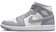 Sizing (W) Jordan 1 Mid "Año Nuevo Chino" Gris/Blanco/Negro BQ6472-115(TeamTen-女款黑兔灰S-BOX)