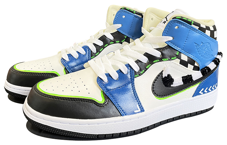 Lookbook 【定製球鞋】Air Jordan 1 Mid "Coconut Milk" 機能格紋 扭扭棒 螢光勾邊 百搭 情侶款 手繪塗鴉 中幫 復古籃球鞋 女款 藍黑