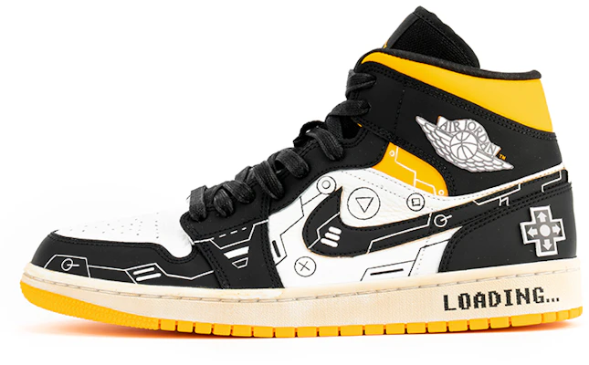 (W) Zapatillas Personalizadas Air Jordan 1 Mid 'Cyber Crane PS5 Vibe' CV5276-107(TeamB-男女款黑黄电玩vibe) Buy (W) Zapatillas Personalizadas Air Jordan 1 Mid 'Cyber Crane PS5 Vibe' CV5276-107(TeamB-男女款黑黄电玩vibe)