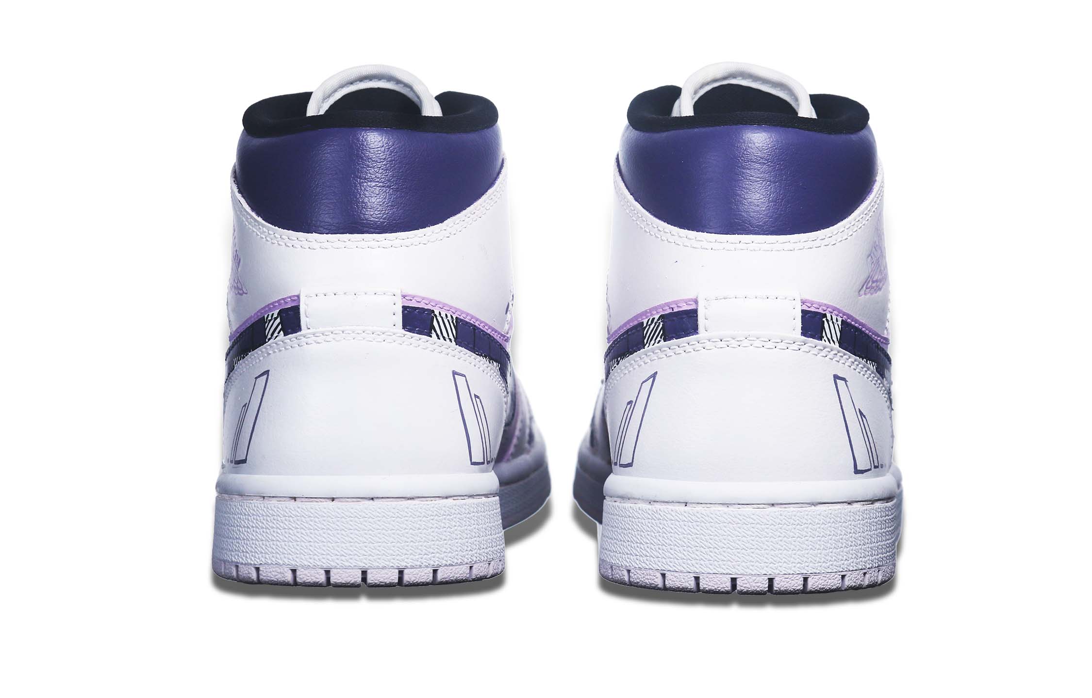 Shop 【訂製球鞋】Jordan Air Jordan 1 Mid 賽博朋克 破壞格紋 中幫 復古籃球鞋 女款 粉白紫