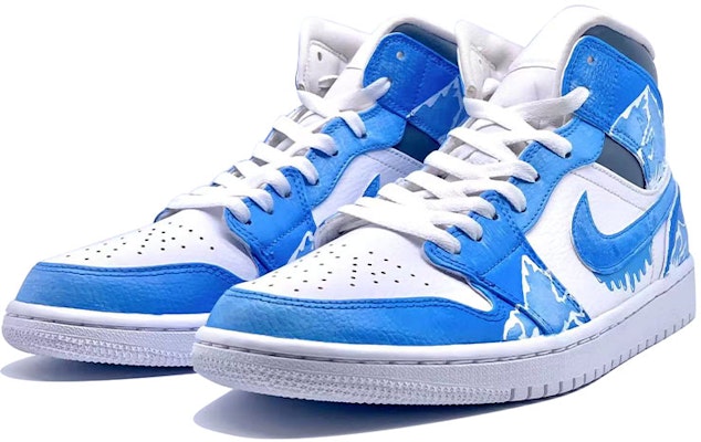 (W) 定制鞋款 Air Jordan 1 Mid '融化冰川' 554725-130(TeamD-女款冰川融化) Lookbook (W) 定制鞋款 Air Jordan 1 Mid '融化冰川' 554725-130(TeamD-女款冰川融化)