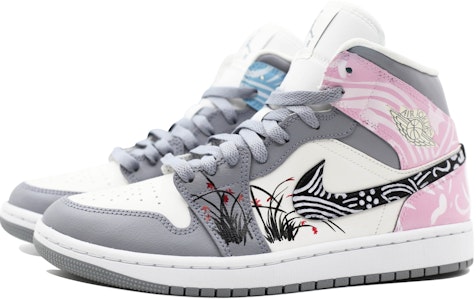 【定制球鞋】Jordan Air Jordan 1 Mid 手繪蘭花 雲錦 中國風 鴛鴦 中幫 復古籃球鞋 女款 灰白 Shop 【定制球鞋】Jordan Air Jordan 1 Mid 手繪蘭花 雲錦 中國風 鴛鴦 中幫 復古籃球鞋 女款 灰白