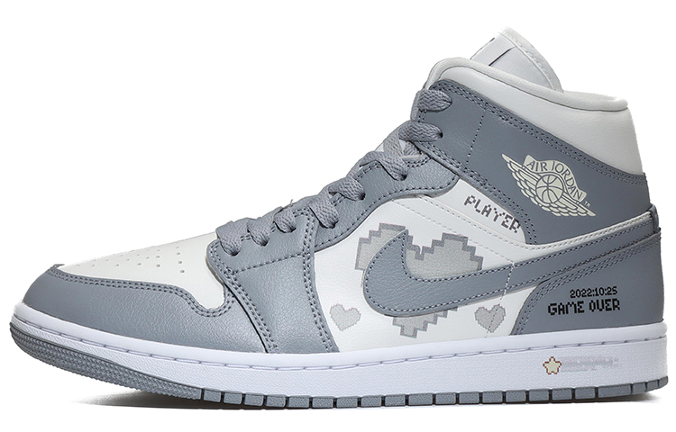Buy (W) [Sepatu Custom] Air Jordan 1 Mid 'Pixel Heart Abu-Putih' BQ6472-115(Team10-像素爱心-QD)