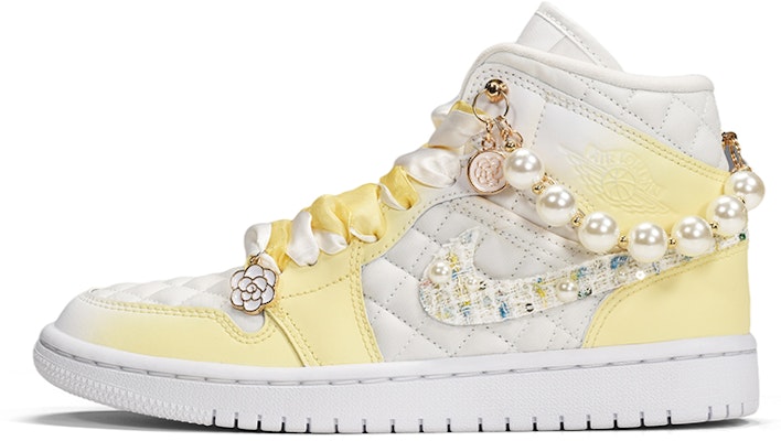 (W) 에어 조던 1 미드 '퀼티드 화이트 여신' (59 characters) DB6078-100(TeamE-女款小香风白黄) Buy (W) 에어 조던 1 미드 '퀼티드 화이트 여신' (59 characters) DB6078-100(TeamE-女款小香风白黄)