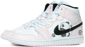 (W) 【定制款】Air Jordan 1 Mid '跑熊玫瑰粉' BQ6472-500(Team10-奔跑熊猫) Lookbook (W) 【定制款】Air Jordan 1 Mid '跑熊玫瑰粉' BQ6472-500(Team10-奔跑熊猫)