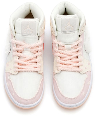 【訂製球鞋】Jordan Air Jordan 1 Mid SE 兔年限定 CNY 毛絨鉤子 高幫 復古籃球鞋 女款 白粉 Shop 【訂製球鞋】Jordan Air Jordan 1 Mid SE 兔年限定 CNY 毛絨鉤子 高幫 復古籃球鞋 女款 白粉