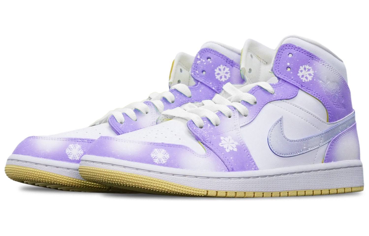Shop (W) 에어 조던 1 미드 크리스마스 눈꽃 라벤더 (스페셜 박스+테디베어) BQ6472-701-486844