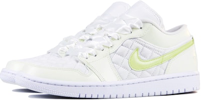 【定製球鞋】Jordan Air Jordan 1 小香奈兒 茉莉綠提 夏日清新 絲質鞋帶 低筒 復古籃球鞋 女款 白綠 Shop 【定製球鞋】Jordan Air Jordan 1 小香奈兒 茉莉綠提 夏日清新 絲質鞋帶 低筒 復古籃球鞋 女款 白綠