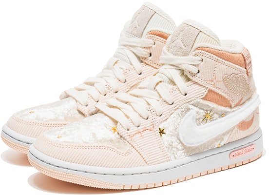 (W) 에어 조던 CLOT x 1 미드 '화이트 핑크' (커스텀) DA8009-108(TeamB-情人节星月白粉) Lookbook (W) 에어 조던 CLOT x 1 미드 '화이트 핑크' (커스텀) DA8009-108(TeamB-情人节星月白粉)