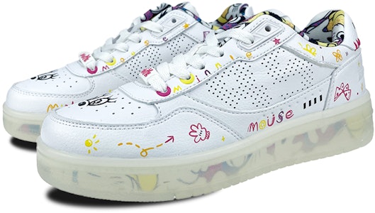 【訂製球鞋】 LiNing李寧 迪士尼聯名 藝術塗鴉 可愛 低幫 板鞋 女款 白紅 Lookbook 【訂製球鞋】 LiNing李寧 迪士尼聯名 藝術塗鴉 可愛 低幫 板鞋 女款 白紅