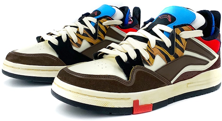 (W) 리닝 프로 '설날 호랑이' (Li-Ning Pro 'Seollal Horangi') AECR044-3(TeamK-女款虎年限定棕黄) Lookbook (W) 리닝 프로 '설날 호랑이' (Li-Ning Pro 'Seollal Horangi') AECR044-3(TeamK-女款虎年限定棕黄)