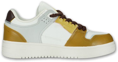 (W) 【定制鞋款】李宁天际“圣诞泰迪熊” AGCP362-17(TeamF-女款棕色小熊) Order (W) 【定制鞋款】李宁天际“圣诞泰迪熊” AGCP362-17(TeamF-女款棕色小熊)