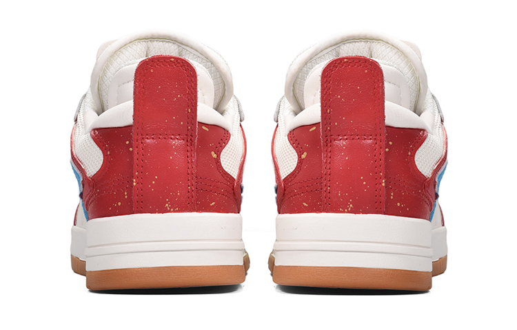 Shop 【定制球鞋】 LiNing 李寧 惟吾 家鄉的中國年 灑金 福虎 特殊鞋盒 低幫 板鞋 女款 紅金藍