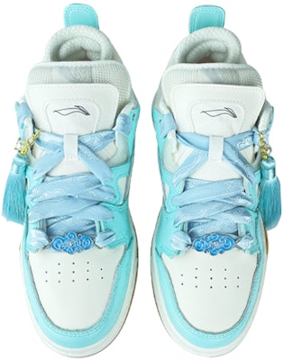 (W) 리닝 웨이드 프로 '새해 비단구름' (커스텀 슈즈) AETR006-1(TeamFour-女款新年白蓝色) Shop (W) 리닝 웨이드 프로 '새해 비단구름' (커스텀 슈즈) AETR006-1(TeamFour-女款新年白蓝色)