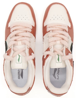 【定制球鞋】 LiNing李寧 天跡 復古主題 火焰鳥 低幫 板鞋 女款 白紅 Shop 【定制球鞋】 LiNing李寧 天跡 復古主題 火焰鳥 低幫 板鞋 女款 白紅