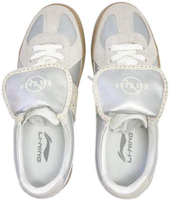 (W) Zapatillas Li-Ning Yun Chuan "Yun Wu Ballet" Plata/Crema AGCS290-2(TeamTwo-云雾芭蕾S-BOX) Purchase (W) Zapatillas Li-Ning Yun Chuan "Yun Wu Ballet" Plata/Crema AGCS290-2(TeamTwo-云雾芭蕾S-BOX)