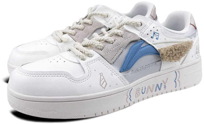 (W) 리닝 유슈아이 로우 '설날 그래피티 화이트 블루' (커스텀 슈즈) AGCP362-7(Team叁-女款Bunny白蓝QD) Lookbook (W) 리닝 유슈아이 로우 '설날 그래피티 화이트 블루' (커스텀 슈즈) AGCP362-7(Team叁-女款Bunny白蓝QD)