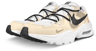 【客製化球鞋】Nike Air Max Fusion 是在玩鞋 x 元氣食堂 奶茶 解構 塗鴉 低筒 跑步鞋 女款 白棕 Lookbook 【客製化球鞋】Nike Air Max Fusion 是在玩鞋 x 元氣食堂 奶茶 解構 塗鴉 低筒 跑步鞋 女款 白棕