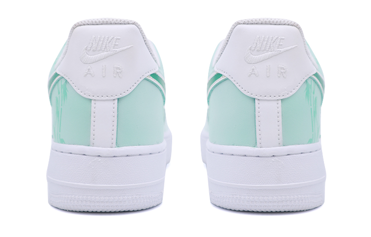 Shop (W) [カスタムシューズ] (レディース) ナイキ エアフォース1 '07 ロー 'ジェイドバンブーグラデーション' DD8959-100(Team拾捌-女款AF1玉竹)