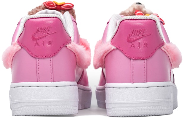 (W) 나이키 에어포스 1 '07 로우 '발렌타인 테디베어' 315115-112(TeamB-情人节小熊毛绒钩白粉) Shop (W) 나이키 에어포스 1 '07 로우 '발렌타인 테디베어' 315115-112(TeamB-情人节小熊毛绒钩白粉)