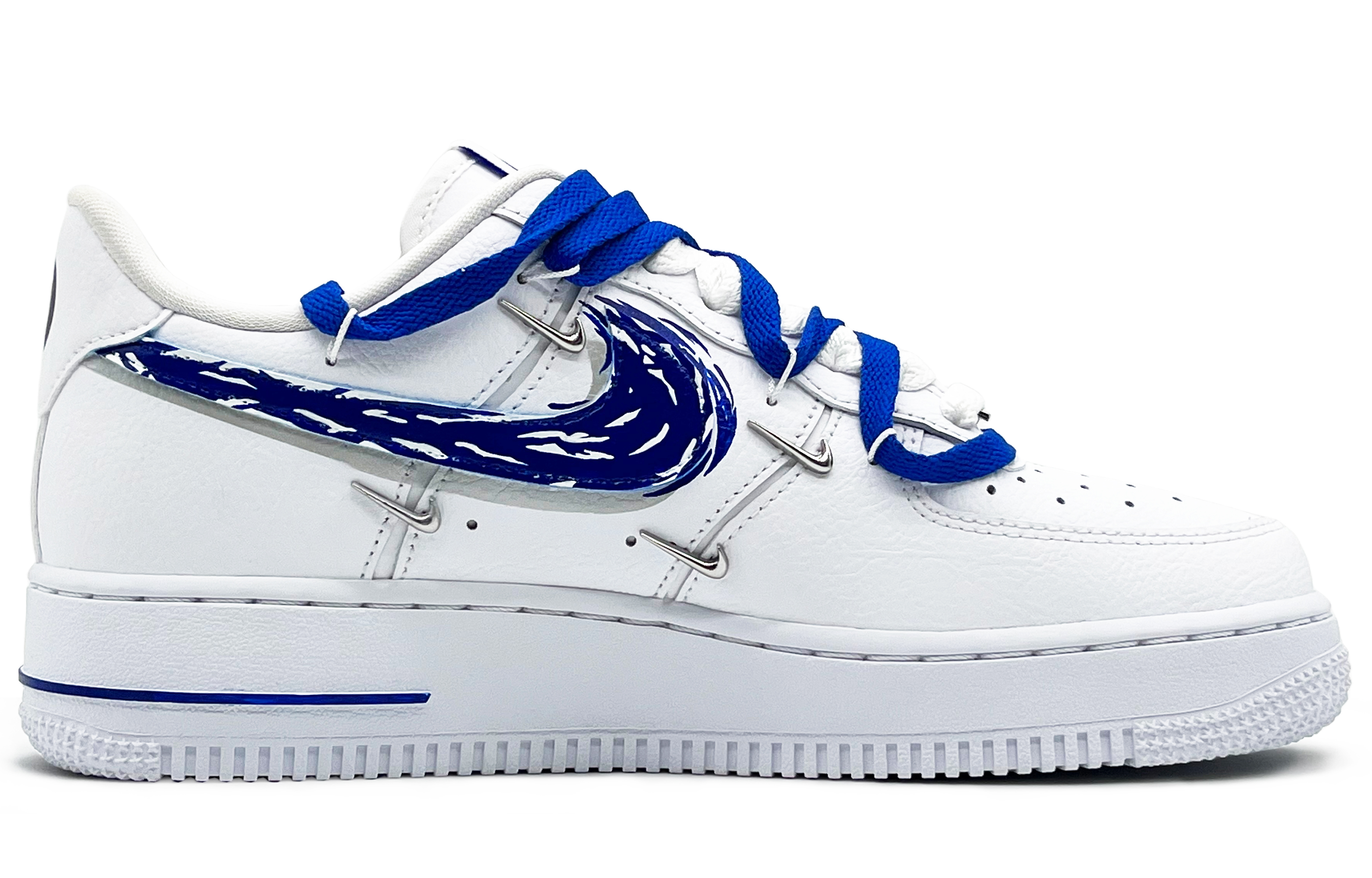 Lookbook (W) [定制鞋] 耐克空军一号 '07 LX '铬奢华' CT1990-100(Team131-smile-SBOX)