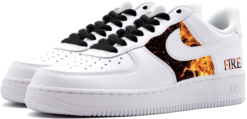 【客製化球鞋】Nike Air Force 1 "Triple White"經典復古風彩 空軍一號 火熱 火焰 隨搭 街頭潮流 低筒 滑板鞋 女裝 白黑 Shop 【客製化球鞋】Nike Air Force 1 "Triple White"經典復古風彩 空軍一號 火熱 火焰 隨搭 街頭潮流 低筒 滑板鞋 女裝 白黑