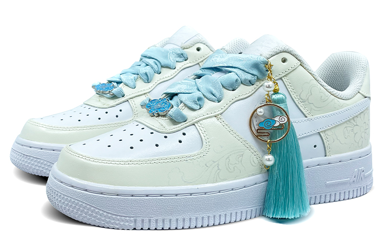 Lookbook 【訂製球鞋】 Nike Air Force 1 Low 空軍一號 古風絲綢 國風祥雲 噴繪 手繪 低幫 板鞋 女款 米白色