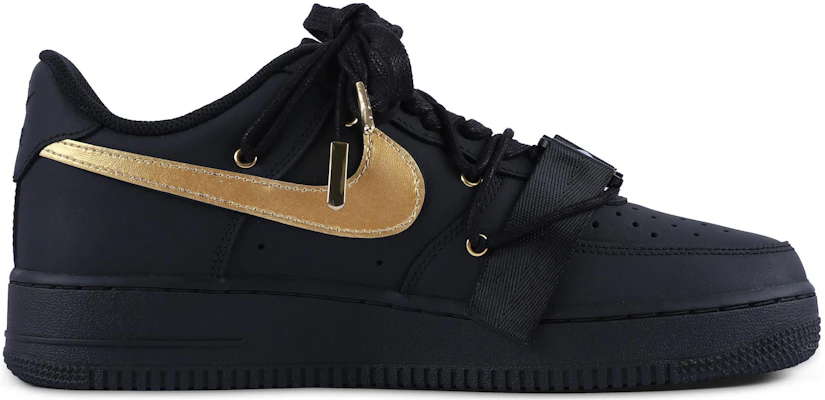 【訂製球鞋】Nike Air Force 1 Low 07 空軍一號 黑武士 暗黑 街頭 作風 低筒 板鞋 女款 黑金 Lookbook 【訂製球鞋】Nike Air Force 1 Low 07 空軍一號 黑武士 暗黑 街頭 作風 低筒 板鞋 女款 黑金