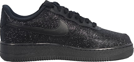 (W) 【カスタムシューズ】(レディース) ナイキ エア フォース 1 ロー 'ブラック ダイヤモンド ブルー' DD8959-001(Team133-蓝满天星) Lookbook (W) 【カスタムシューズ】(レディース) ナイキ エア フォース 1 ロー 'ブラック ダイヤモンド ブルー' DD8959-001(Team133-蓝满天星)