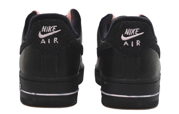 Shop (W) 나이키 에어포스 1 로우 '블랙 골드 스네이크' (커스텀) DX6035-001(Team拾玖-黑粉闪钻S-BOX）