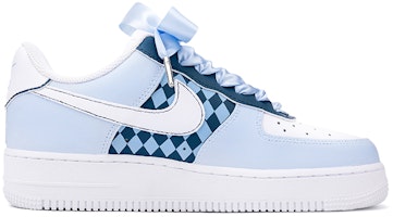 【訂製球鞋】Nike Air Force 1 Low 空軍一號 手繪 藍色菱格紋 少女風 絲帶鞋帶 清新 低筒 板鞋 女款 白藍 Order 【訂製球鞋】Nike Air Force 1 Low 空軍一號 手繪 藍色菱格紋 少女風 絲帶鞋帶 清新 低筒 板鞋 女款 白藍
