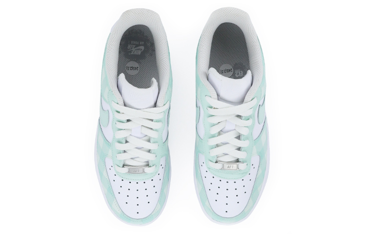 Shop 【定製球鞋】Nike Air Force 1 Low 空軍一號 格紋 棋盤格 卡通 低幫 板鞋 女款 白綠