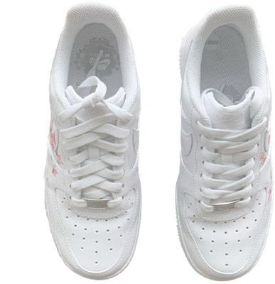 【訂製球鞋】Nike Air Force 1 Low 櫻花粉 花卉 手繪 低筒 板鞋 女款 白色 Shop 【訂製球鞋】Nike Air Force 1 Low 櫻花粉 花卉 手繪 低筒 板鞋 女款 白色