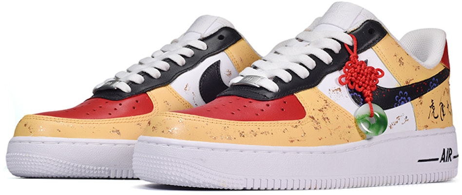 (W) Zapatillas Nike Air Force 1 Low 'Año Nuevo Chino Tigre Dorado' DD8959-100(TeamE-CNY虎年大吉白黑红) Lookbook (W) Zapatillas Nike Air Force 1 Low 'Año Nuevo Chino Tigre Dorado' DD8959-100(TeamE-CNY虎年大吉白黑红)