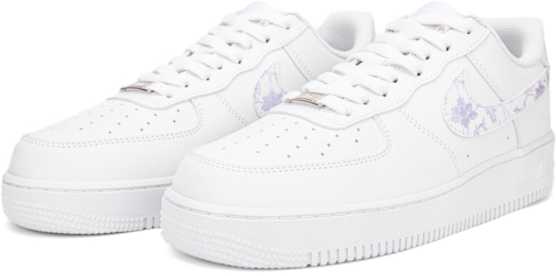 【訂製球鞋】Nike Air Force 1 Low 空軍一號 台灣風 青花瓷 變珠色光 低筒 板鞋 女款 白粉紫 Lookbook 【訂製球鞋】Nike Air Force 1 Low 空軍一號 台灣風 青花瓷 變珠色光 低筒 板鞋 女款 白粉紫