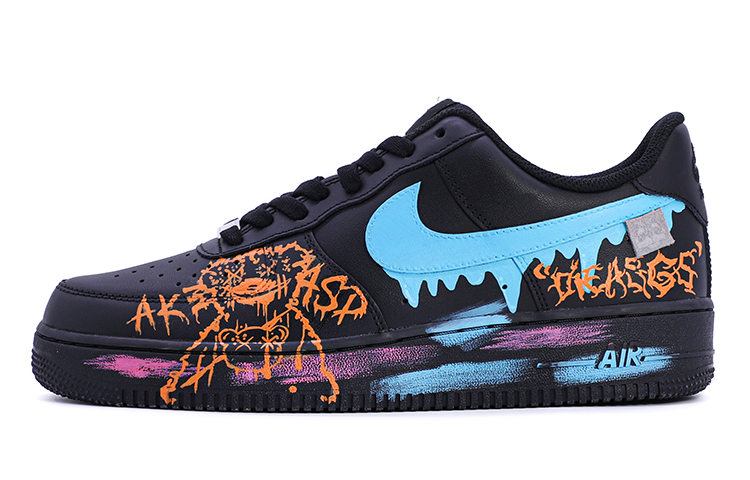 Buy (W) [Kasut Custom] Nike Air Force 1 Low 'Malam Krismas Beruang Hitam Grafiti' DD8959-001(TeamM-女款圣诞夜小熊黑色黑橙)