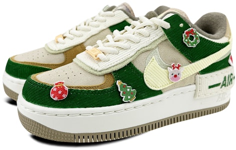 (W) 나이키 AF1 로우 '크리스마스 패치워크 - 브라운 그린' DQ5075-187(Team叁-女款贴布圣诞QD) Lookbook (W) 나이키 AF1 로우 '크리스마스 패치워크 - 브라운 그린' DQ5075-187(Team叁-女款贴布圣诞QD)