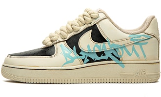 【定制球鞋】Nike Air Force 1 Low 復古塗鴉主題 咖啡染 低幫 板鞋 女款 黑米 Buy 【定制球鞋】Nike Air Force 1 Low 復古塗鴉主題 咖啡染 低幫 板鞋 女款 黑米
