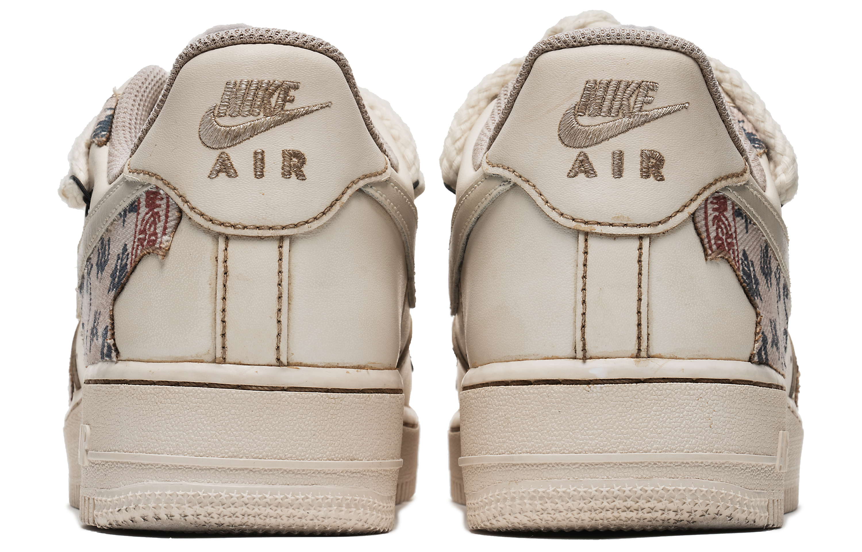 Shop 【客製化球鞋】Nike Air Force 1 Low 空軍一號 野鶴製造 咖啡染 窈窕淑女書法 特殊配件 低筒 溜板鞋 女款 米
