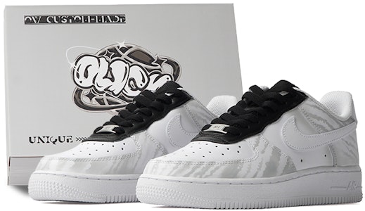 (W) Zapatillas Nike Air Force 1 Low 'Graffiti Agrietado' DD8959-100(Team拾柒-女款低帮黑白裂纹板鞋) Buy (W) Zapatillas Nike Air Force 1 Low 'Graffiti Agrietado' DD8959-100(Team拾柒-女款低帮黑白裂纹板鞋)
