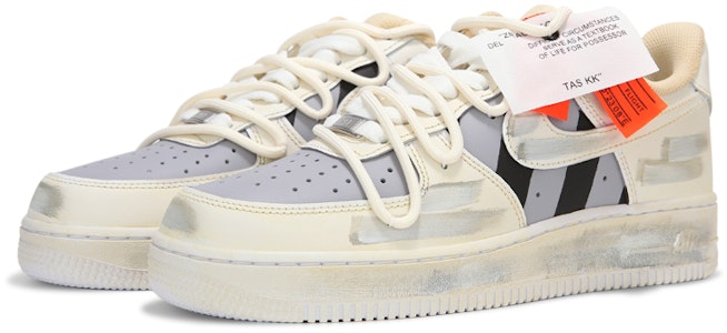 【定製球鞋】 Nike Air Force 1 Low 空軍一號 熱浪高街 貼標 條紋 做舊 復古 低筒 板鞋 女款 米白灰 Lookbook 【定製球鞋】 Nike Air Force 1 Low 空軍一號 熱浪高街 貼標 條紋 做舊 復古 低筒 板鞋 女款 米白灰