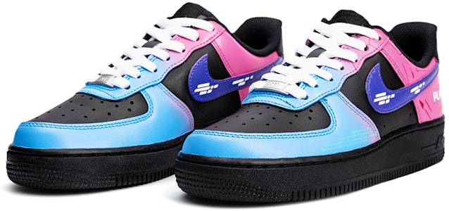 【定製球鞋】Nike Air Force 1 Low 空軍一號 遊戲主題 賽博朋克 電玩霓虹 未來科技 低幫 板鞋 女款 黑粉藍紫 Lookbook 【定製球鞋】Nike Air Force 1 Low 空軍一號 遊戲主題 賽博朋克 電玩霓虹 未來科技 低幫 板鞋 女款 黑粉藍紫
