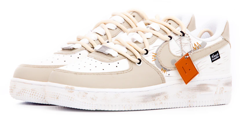 【訂製球鞋】Nike Air Force 1 Low 荒蕪 末世 無人區 低筒 板鞋 女款 棕白色 Lookbook 【訂製球鞋】Nike Air Force 1 Low 荒蕪 末世 無人區 低筒 板鞋 女款 棕白色