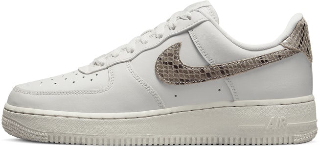 【定製球鞋】 Nike Air Force 1 Low 減齡禮盒 落花 高街 低幫 板鞋 女款 米白 Sizing 【定製球鞋】 Nike Air Force 1 Low 減齡禮盒 落花 高街 低幫 板鞋 女款 米白