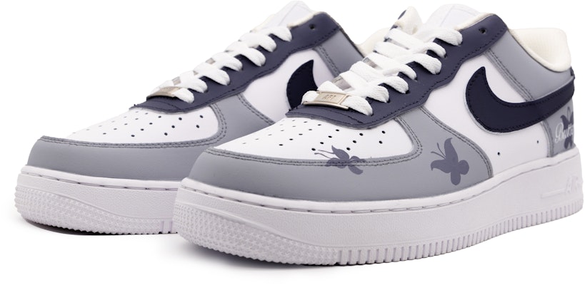 (W) 나이키 에어포스 1 로우 '회색 나비 그래피티' DD8959-100(Team51-女款灰蝴蝶) Lookbook (W) 나이키 에어포스 1 로우 '회색 나비 그래피티' DD8959-100(Team51-女款灰蝴蝶)
