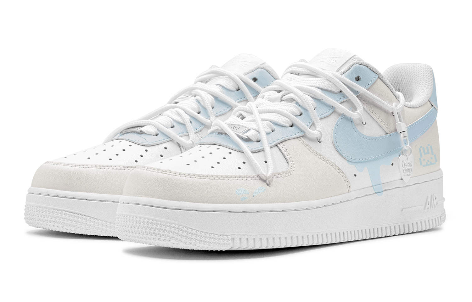 Shop 【訂製球鞋】 Nike Air Force 1 Low 空軍一號 秋遊季 減齡穿搭 可愛小兔 特殊鞋盒 防滑 低筒 板鞋 女款 灰藍